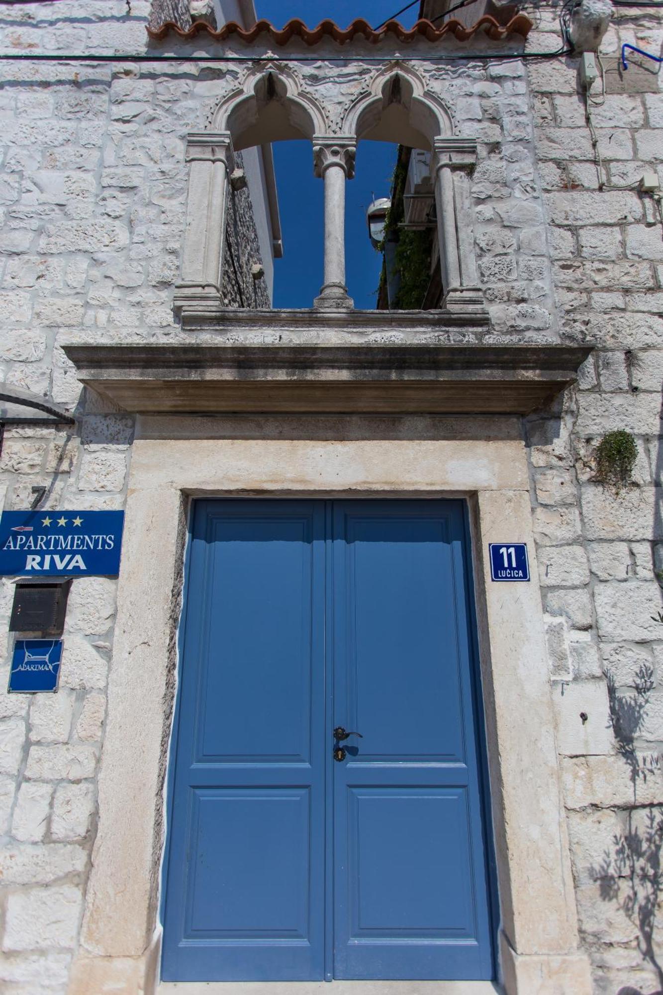 Bifora Heritage Hotel Trogir Bagian luar foto