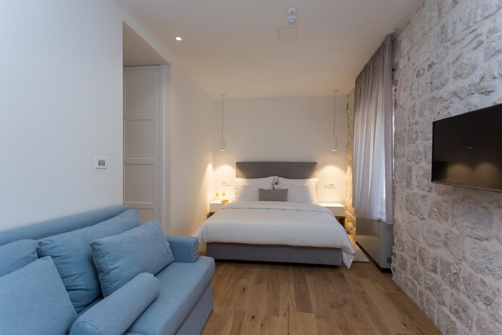 Bifora Heritage Hotel Trogir Bagian luar foto